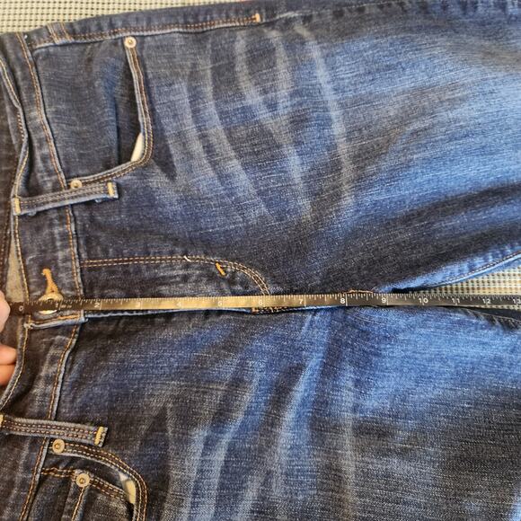 Levi's 505 Women's Straight Leg Jeans, Sz 8, Blue Whiskered Faded Dark Wash - Picture 6 of 9